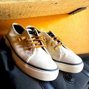 Sperry Topsiders - Size 9.5 Women’s